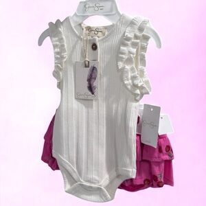 NWT Jessica Simpson Baby Girl 3/6 M White Ruffled Top and Pink Skirt Set